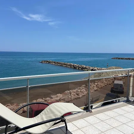 Appartement Spacious Air-conditioned Duplex With 270 Degree Sea Views Sainte-Marie-la-Mer