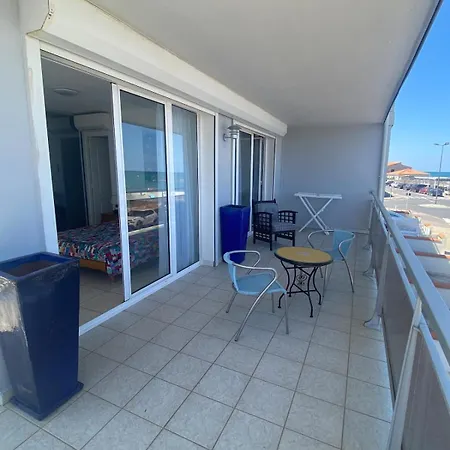 Spacious Air-conditioned Duplex With 270 Degree Sea Views Sainte-Marie